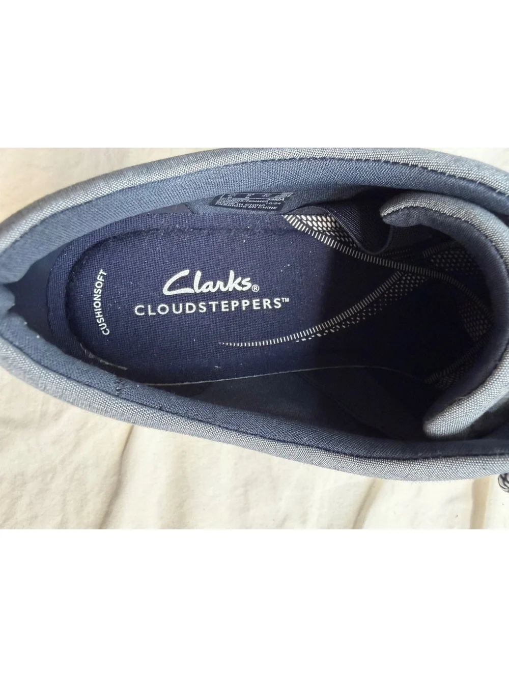 Clarks Cloudsteppers Womens Size 9 Gray Blue Slip On Comfort Sneakers